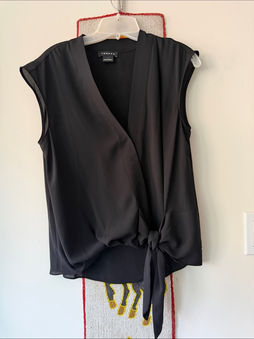 “TROUVÉ” Black Sleeveless Wrap Top